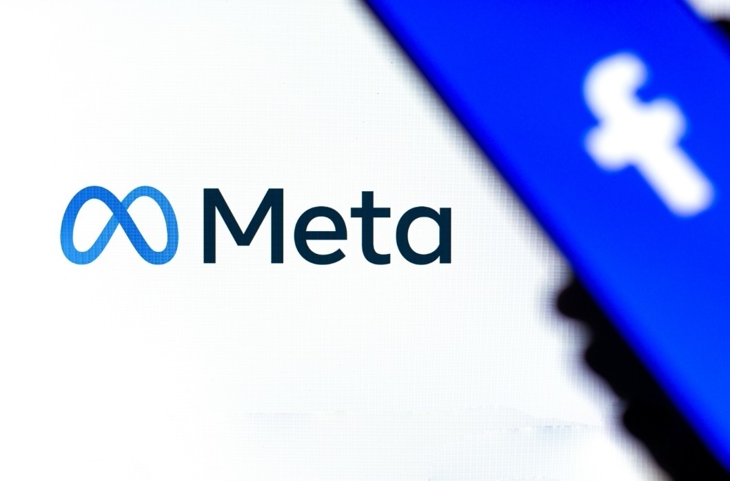 Analyst downgrades Meta stock price target as the company ‘lags on AI’