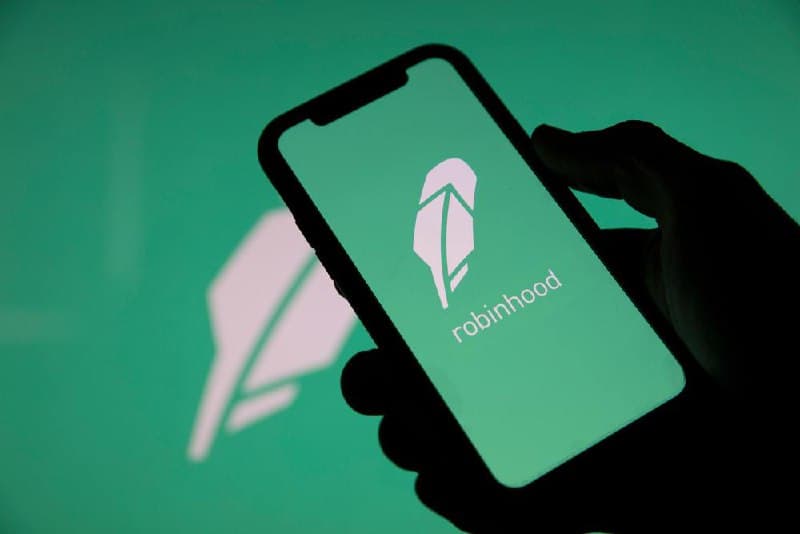 Will Robinhood’s $1.5 billion buyback help HOOD stock recover from 50% crash?