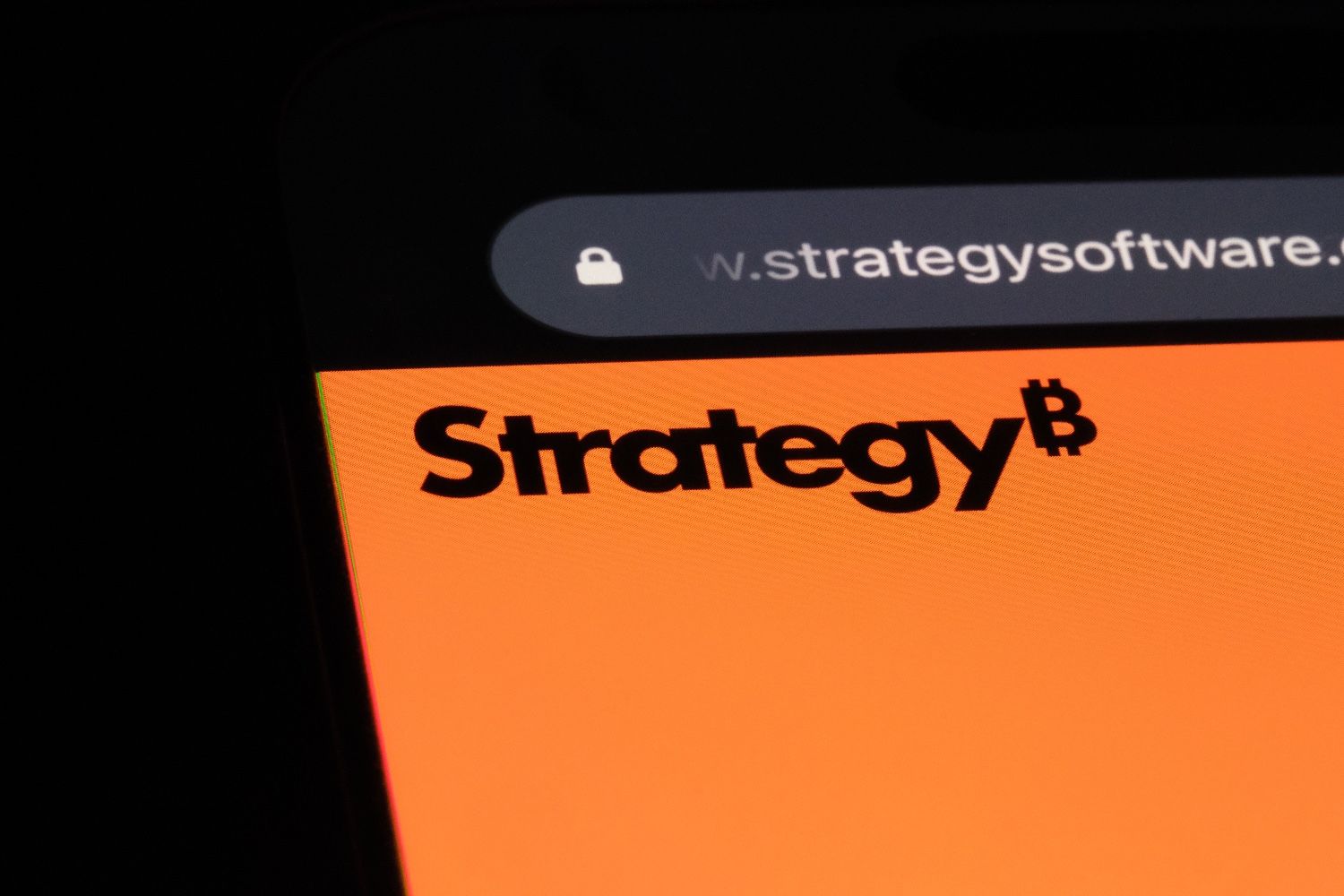 Strategy insiders dump MSTR shares amid Bitcoin weakness