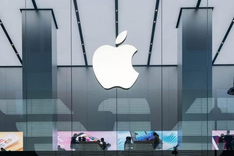 Wall Street sets Apple stock price target for the next 12 months